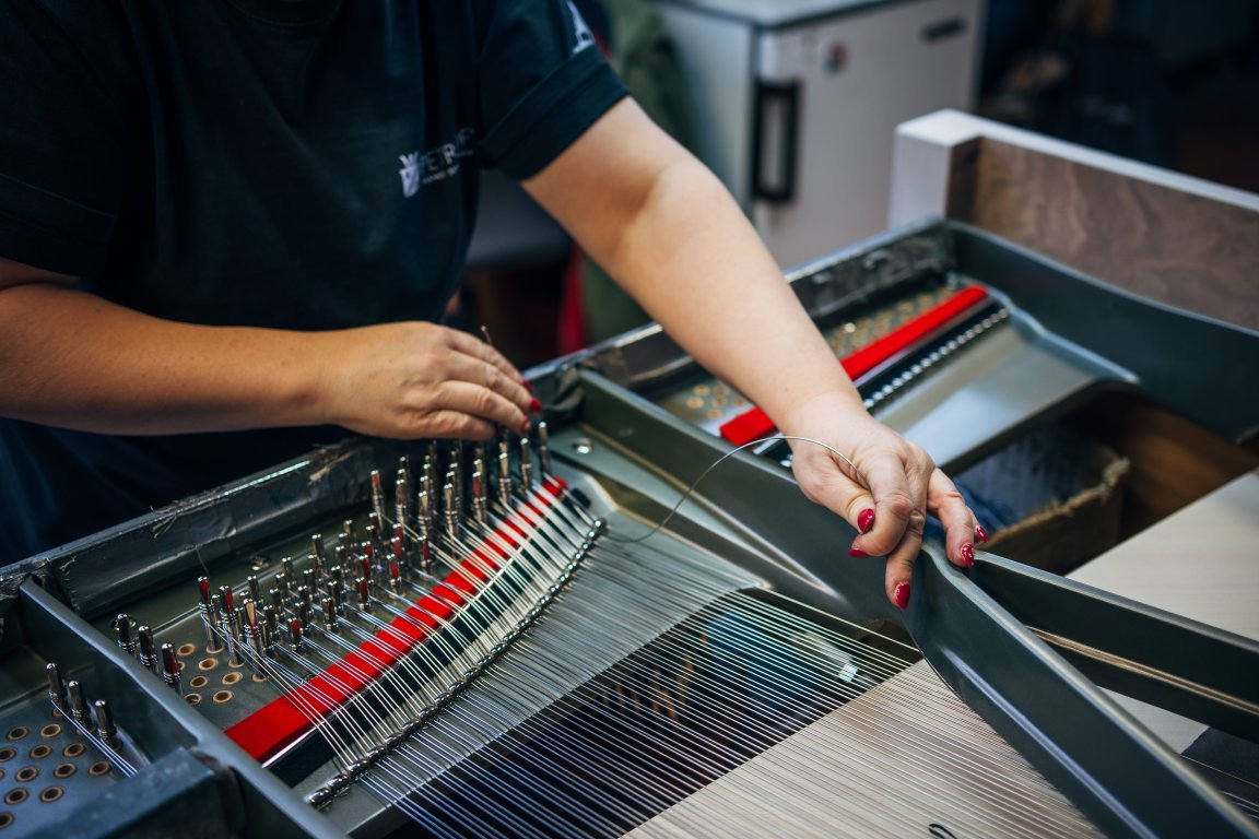 Should I buy an acoustic or digital piano? PETROF, spol. s r.o.